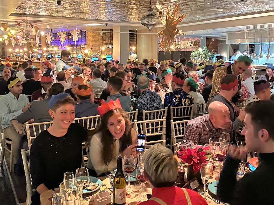 London Frontrunners seated at Christmas meal